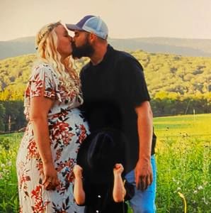 Meet your Posher, Toni